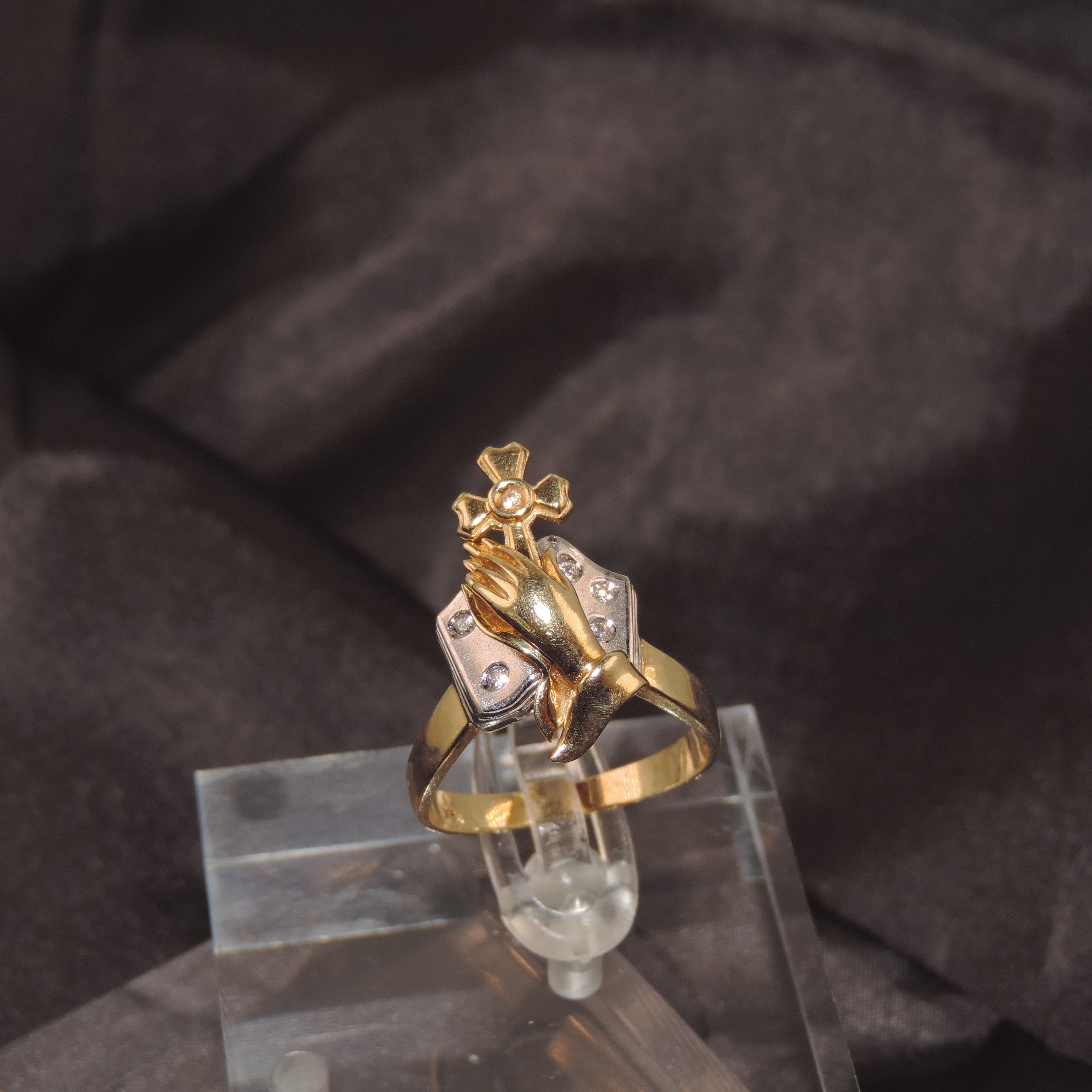 14K Gold Prayer Ring