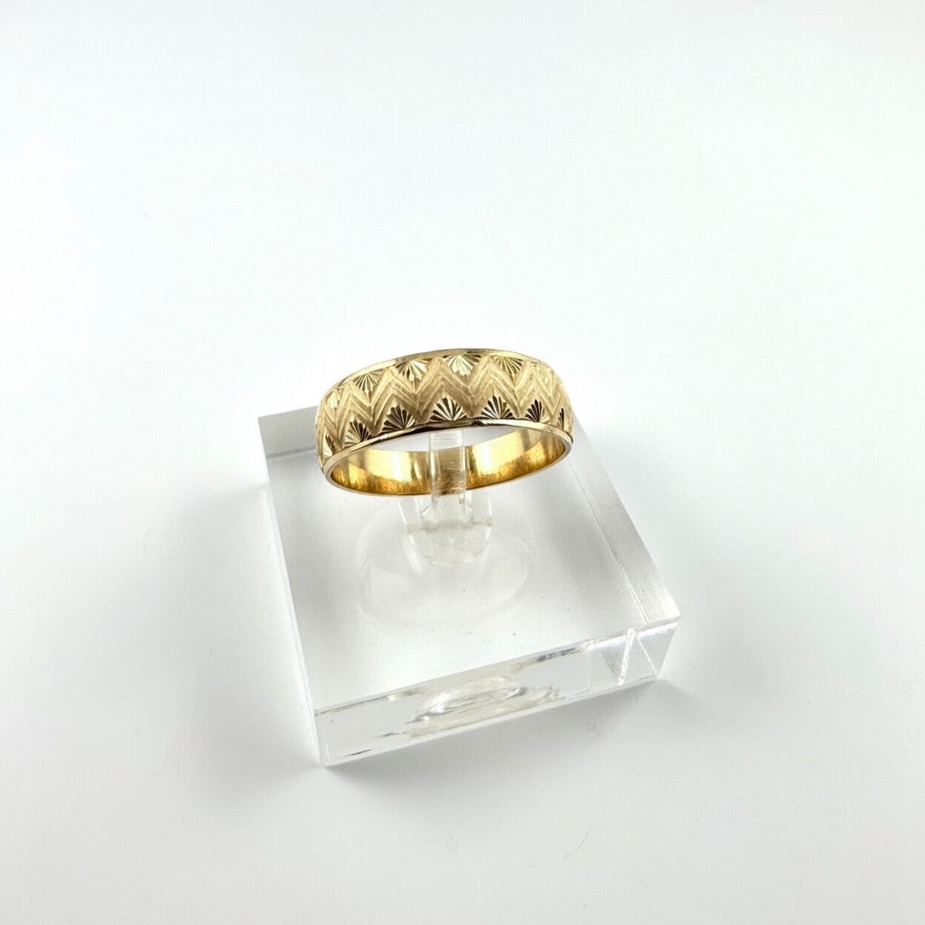 Illusion Band Ring 14K