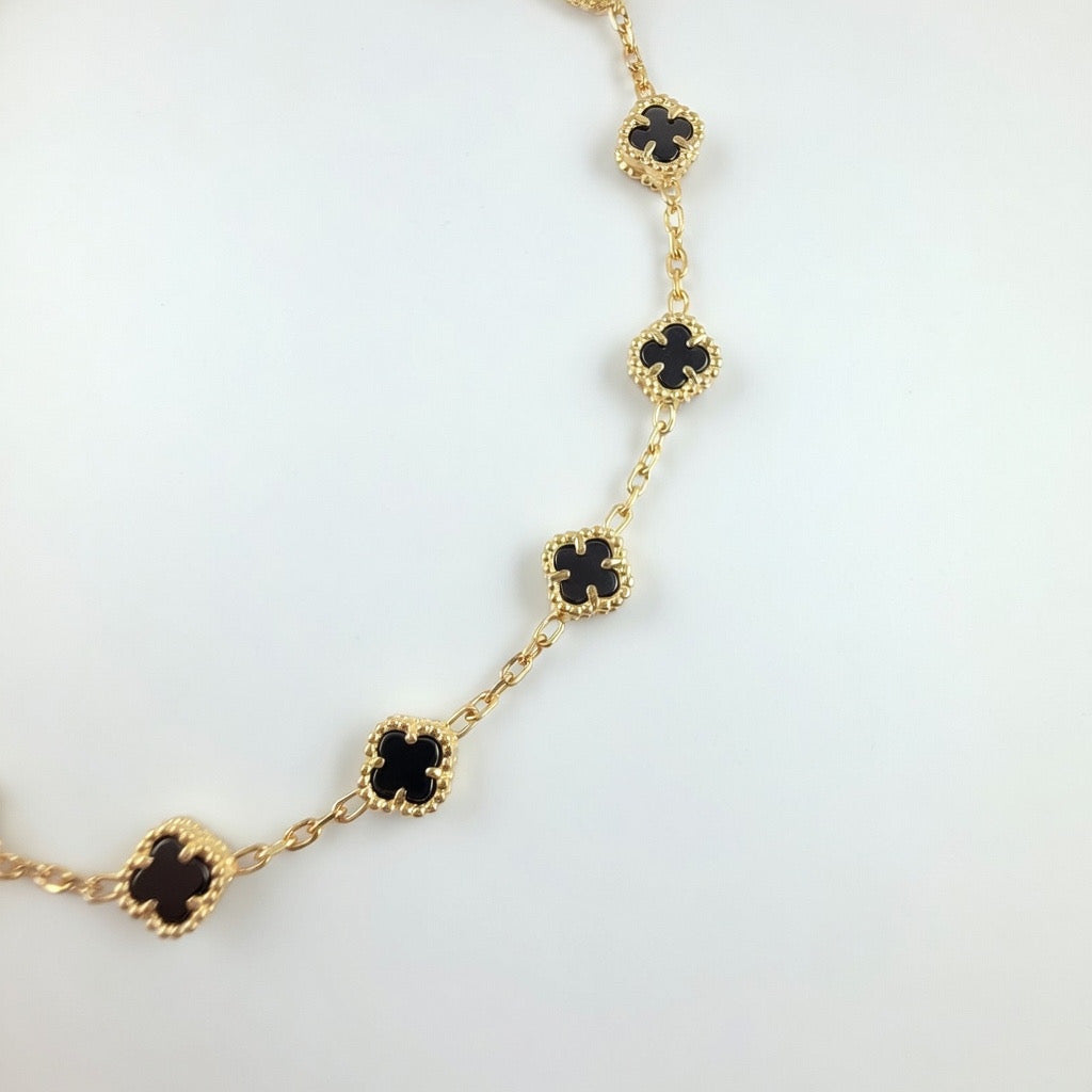 Small Black Clover Bracelet 7.5'