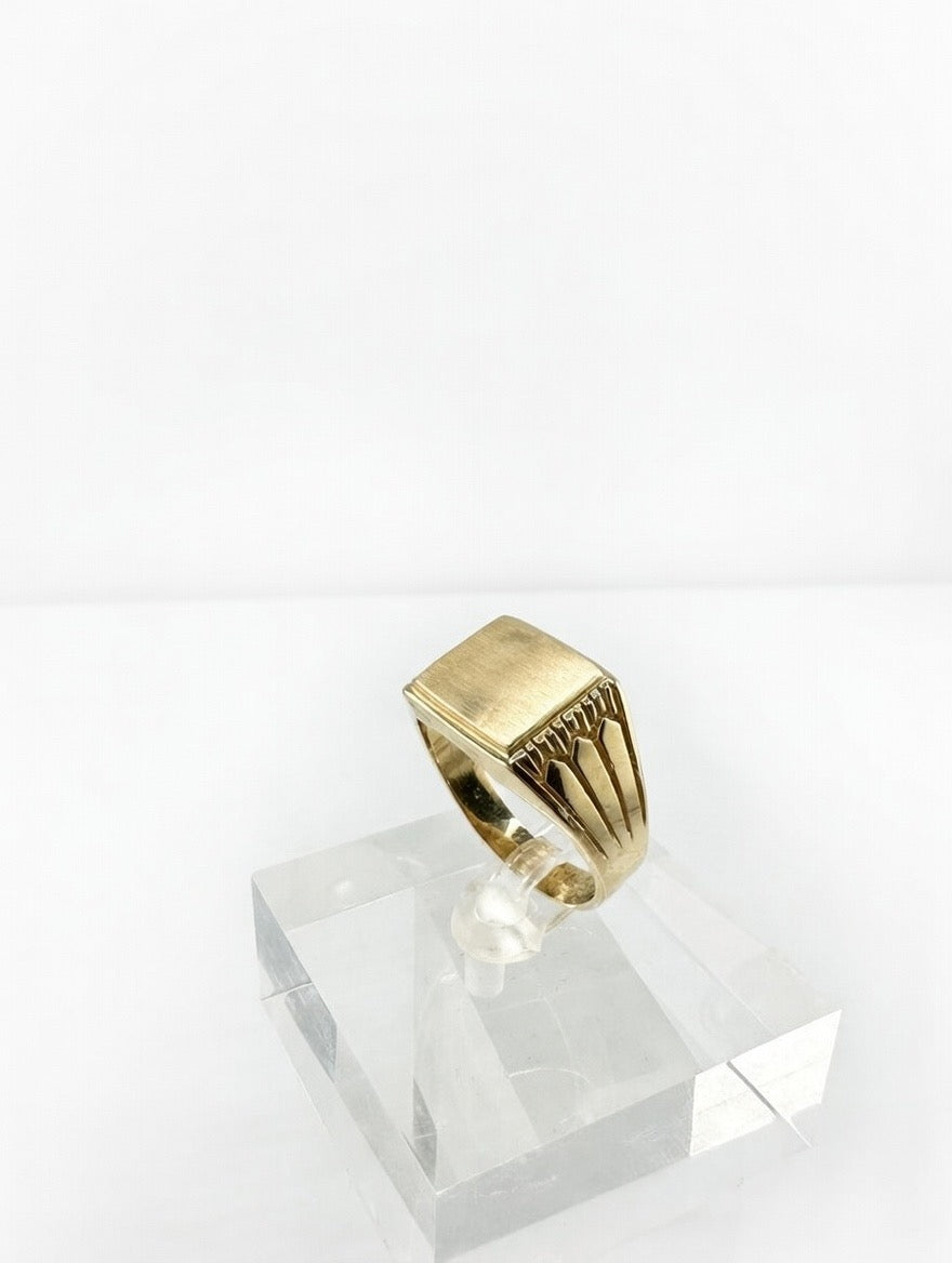 Plain square ring size 10.5